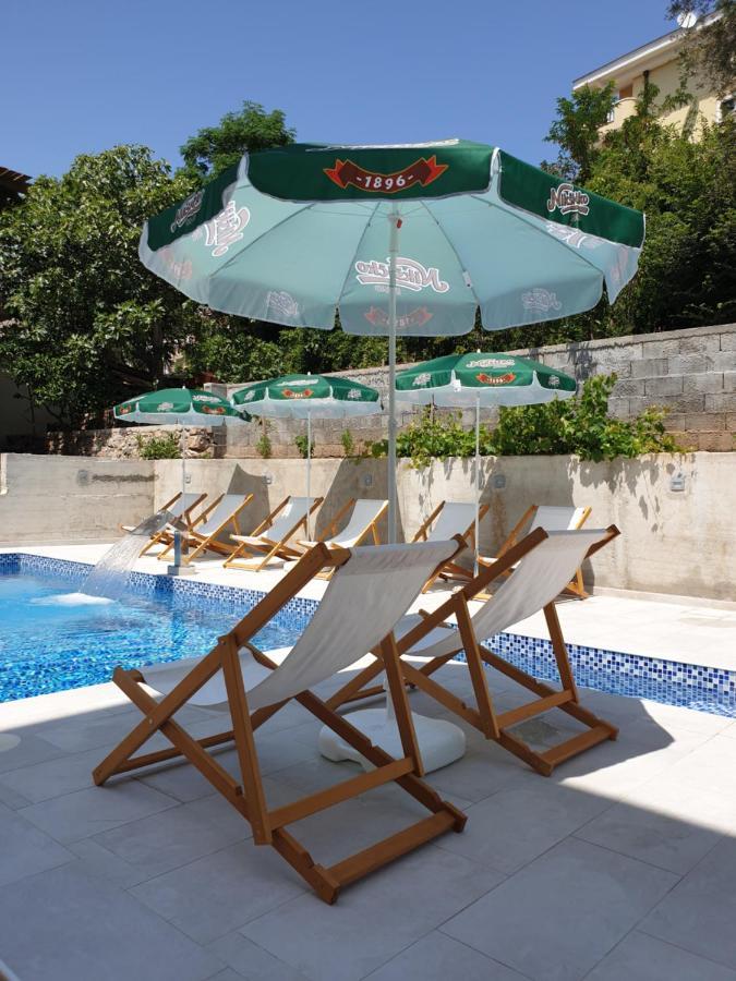 Grejm Lux Family Apartments Petrovac Exterior photo